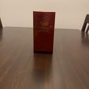 Paris Holidays Eau de Parfum